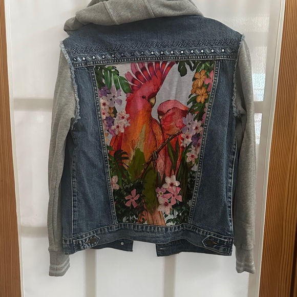 NWOT Sold out Desigual Denim Jacket with removable Gray Hood - Picture 12 of 16